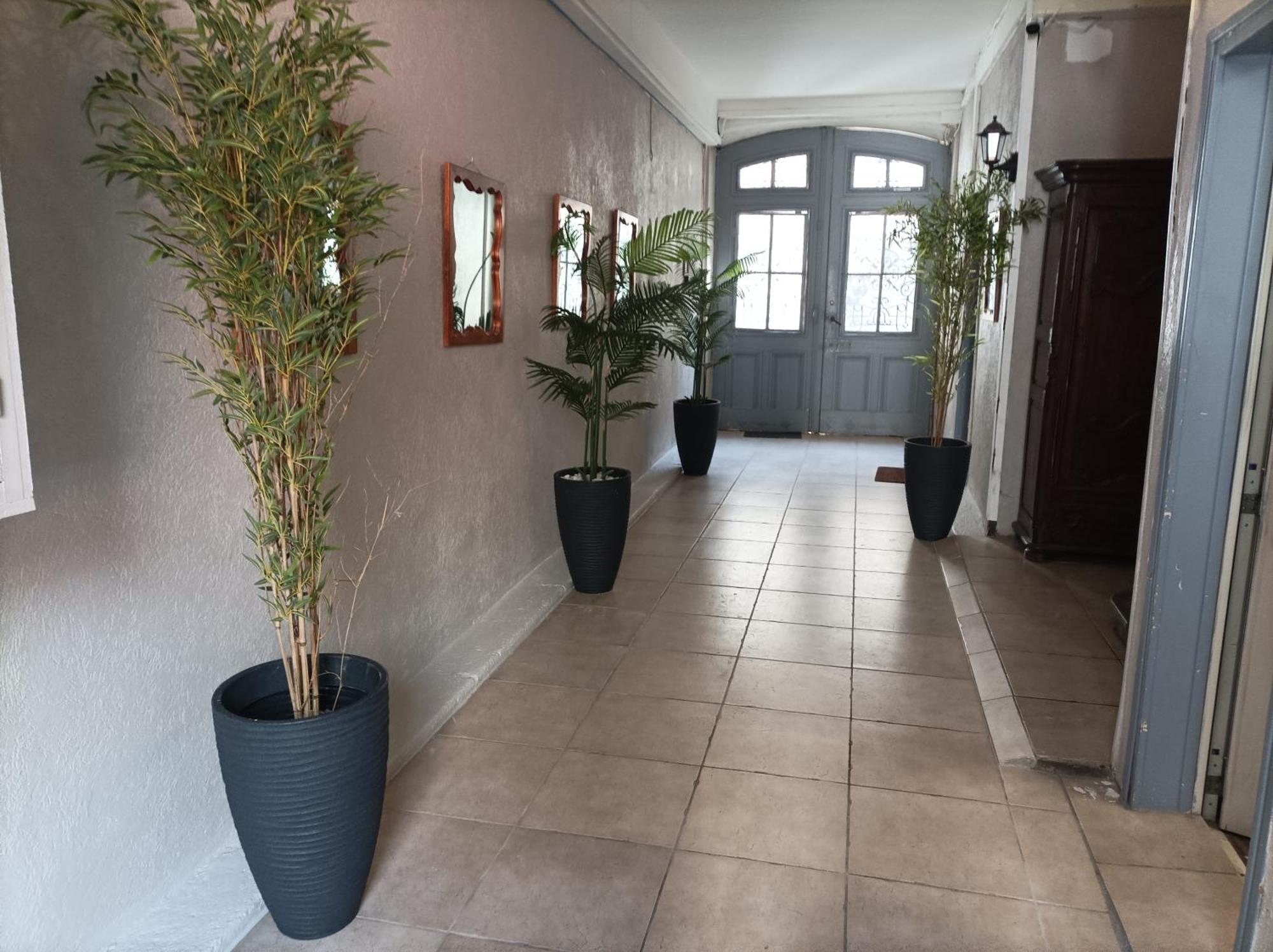 "Le Colombier"-Meuble De Tourisme 3 Etoiles -Residence "Les Logis De Beziers"-Garage Optionnel-Coeur De Ville-Plages A 16Km ! Екстер'єр фото